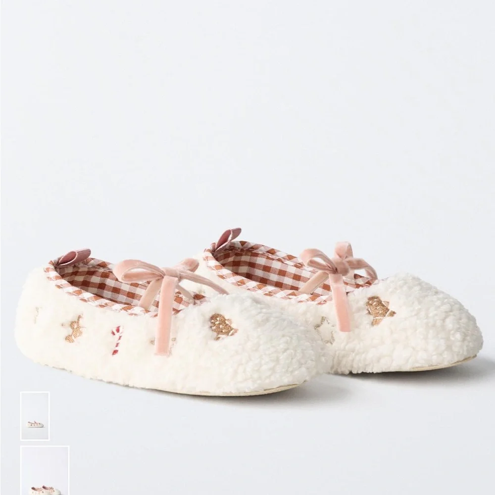 Zara Kids Christmas White and Pink Shoes Size 5.5 Toddler
